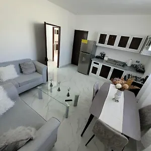 Departamento Luna En Apartamento Santo Domingo
